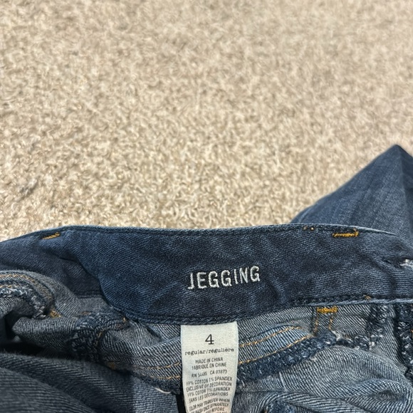 Size 4 American Eagle Jeggings - Picture 4 of 5